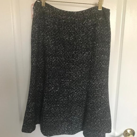 Lafayette 148 Black/White Tweed Wool Blend Skirt Size 4 NWT - Picture 1 of 3